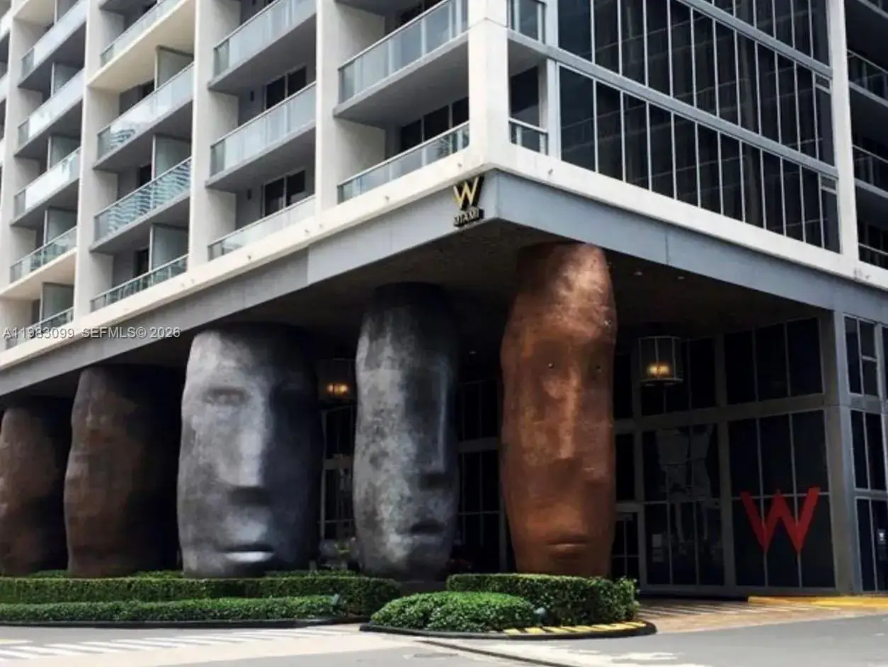 495 Brickell Ave # 1409, Miami FL 33131
