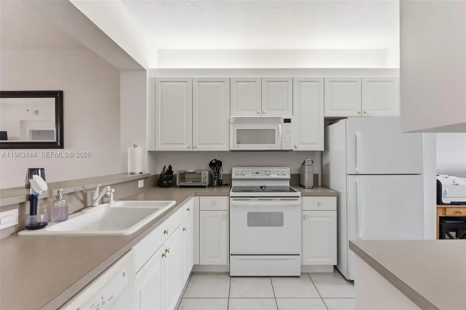 7765 Yardley Dr # 313, Tamarac FL 33321 photo 5