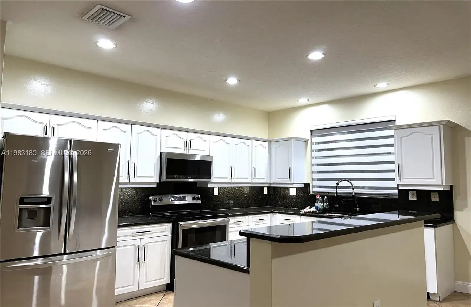 15840 SW 151st Ter, Miami FL 33196 photo 5