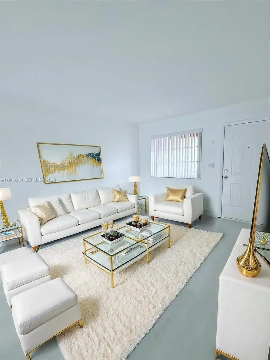 6801 W 36th Ave # 102, Hialeah FL 33018 photo 2