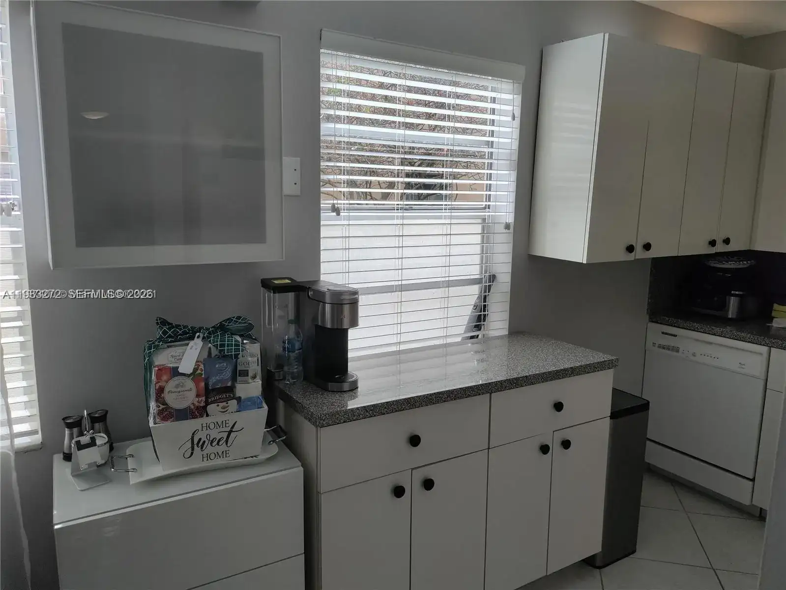 452 Flanders J # 452, Delray Beach FL 33484 photo 5