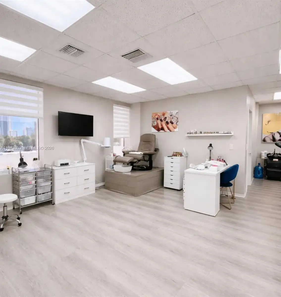 2100 E Hallandale Beach Blvd, Hallandale Beach FL 33009 photo 5