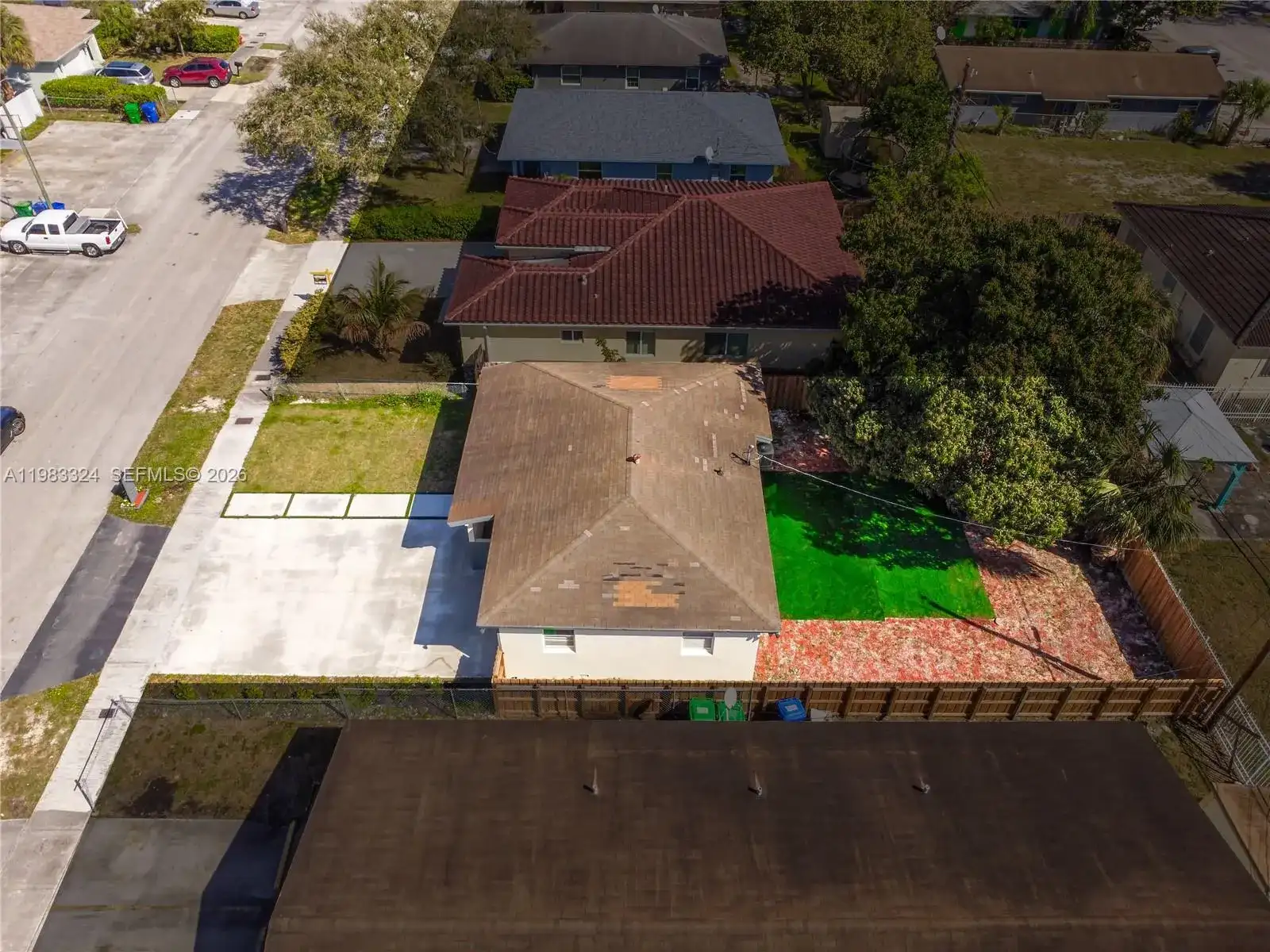 2760 NW 13th Ct, Fort Lauderdale FL 33311 photo 3