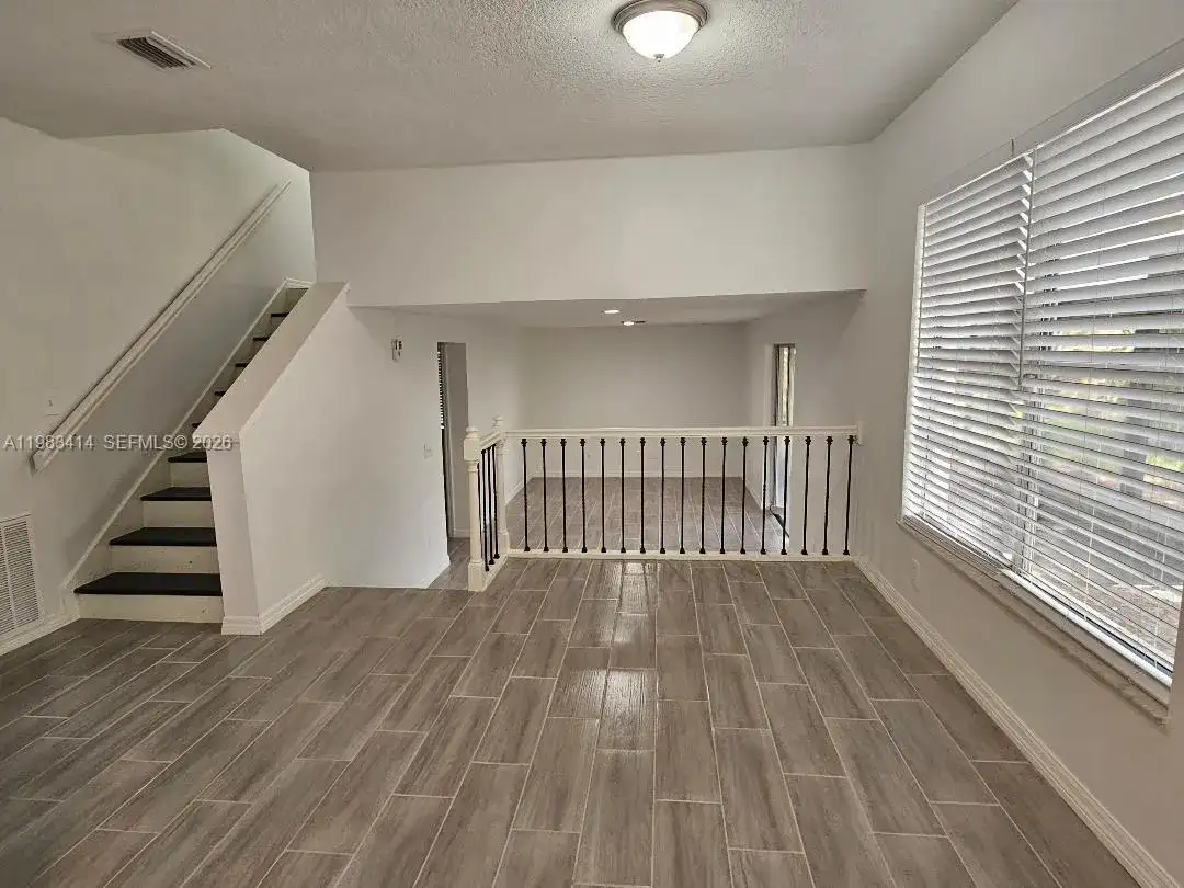 3610 GREENSTONE PL, Other City - In The State Of Florida FL 33596 photo 5