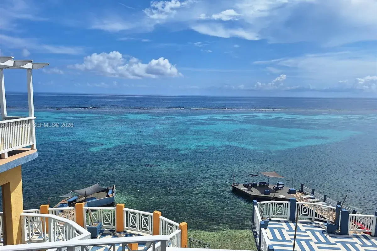 Moxons Beach Club Hotel N Boscobel, St. Mary Parish, Jamaica, FL 0
