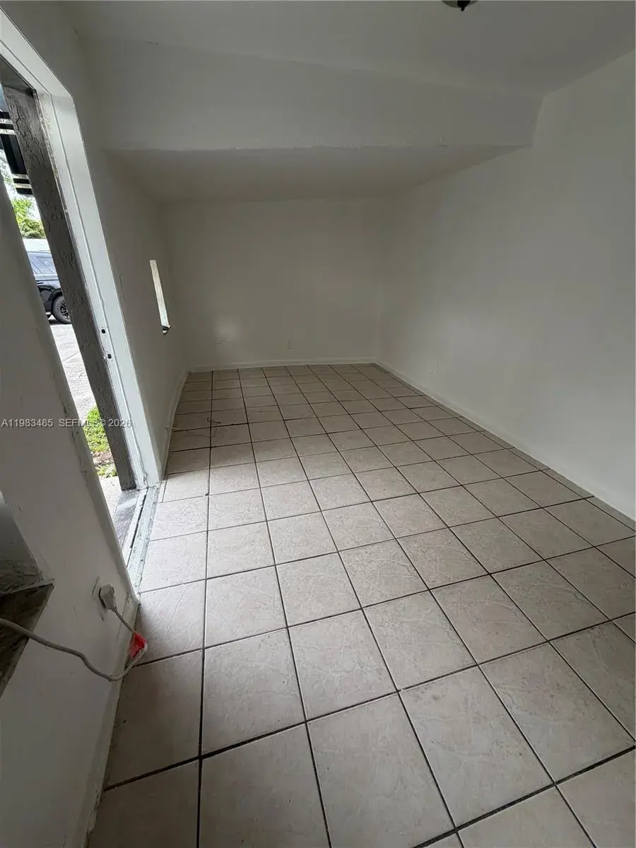 626 NW 10th Ter # 2, Fort Lauderdale FL 33311