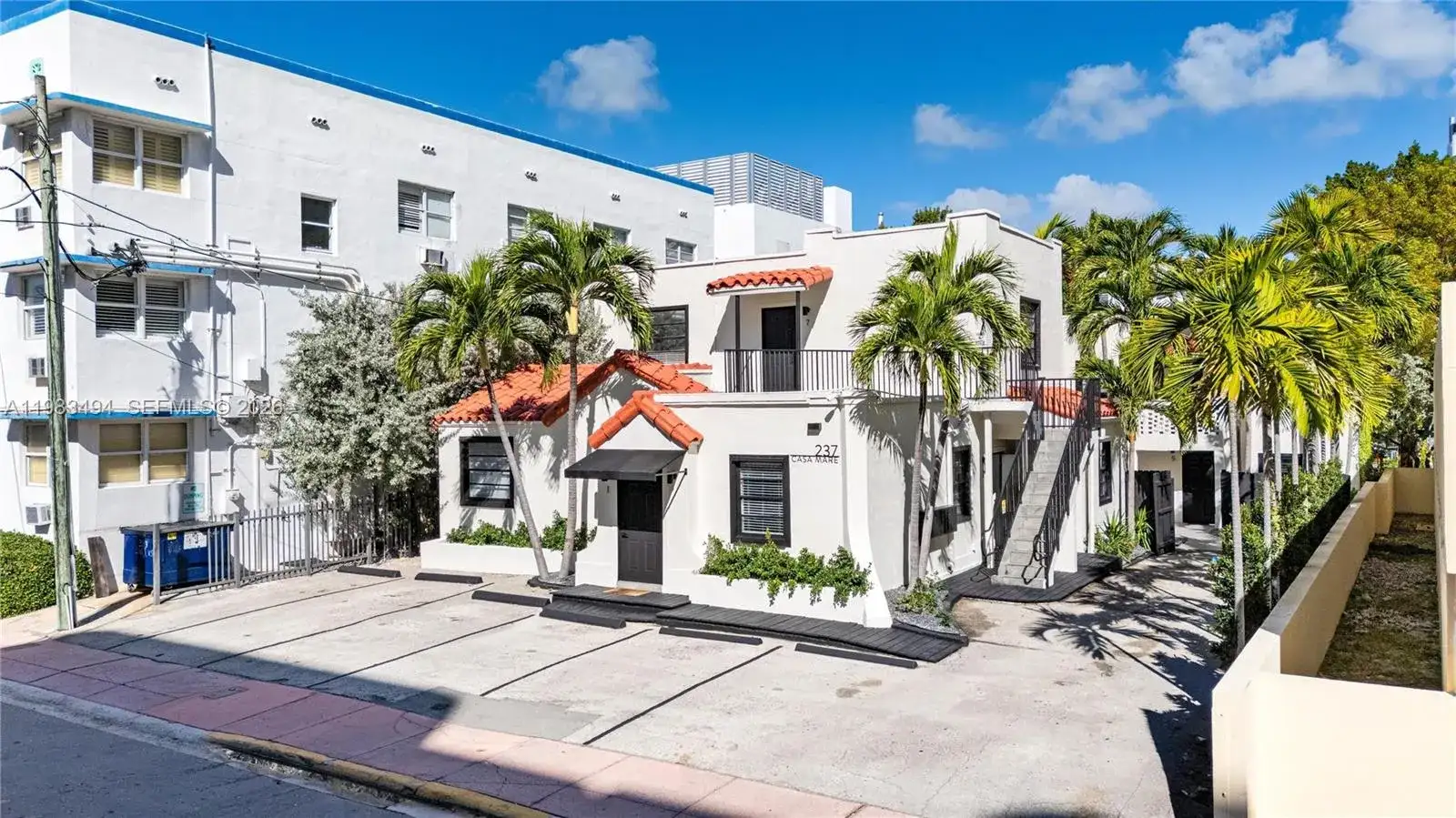 237 38th St # 4, Miami Beach FL 33140 photo 3