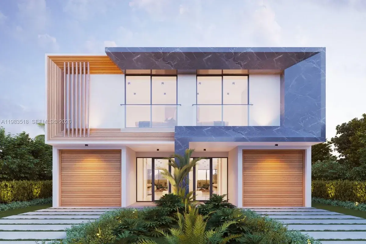 310 SW 10th St, Fort Lauderdale FL 33315