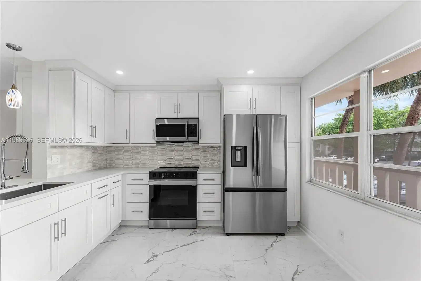 2303 Lucaya Ln # H2, Coconut Creek FL 33066 photo 4