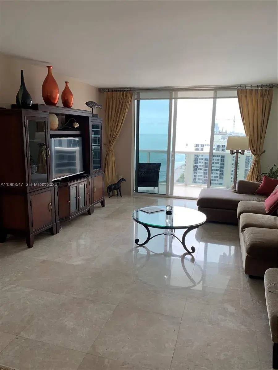 1830 S Ocean Dr # 2503, Hallandale Beach FL 33009