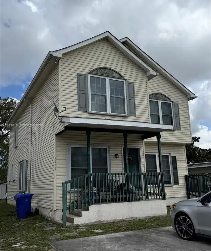 1738 SW 44th Ter, Fort Lauderdale FL 33317