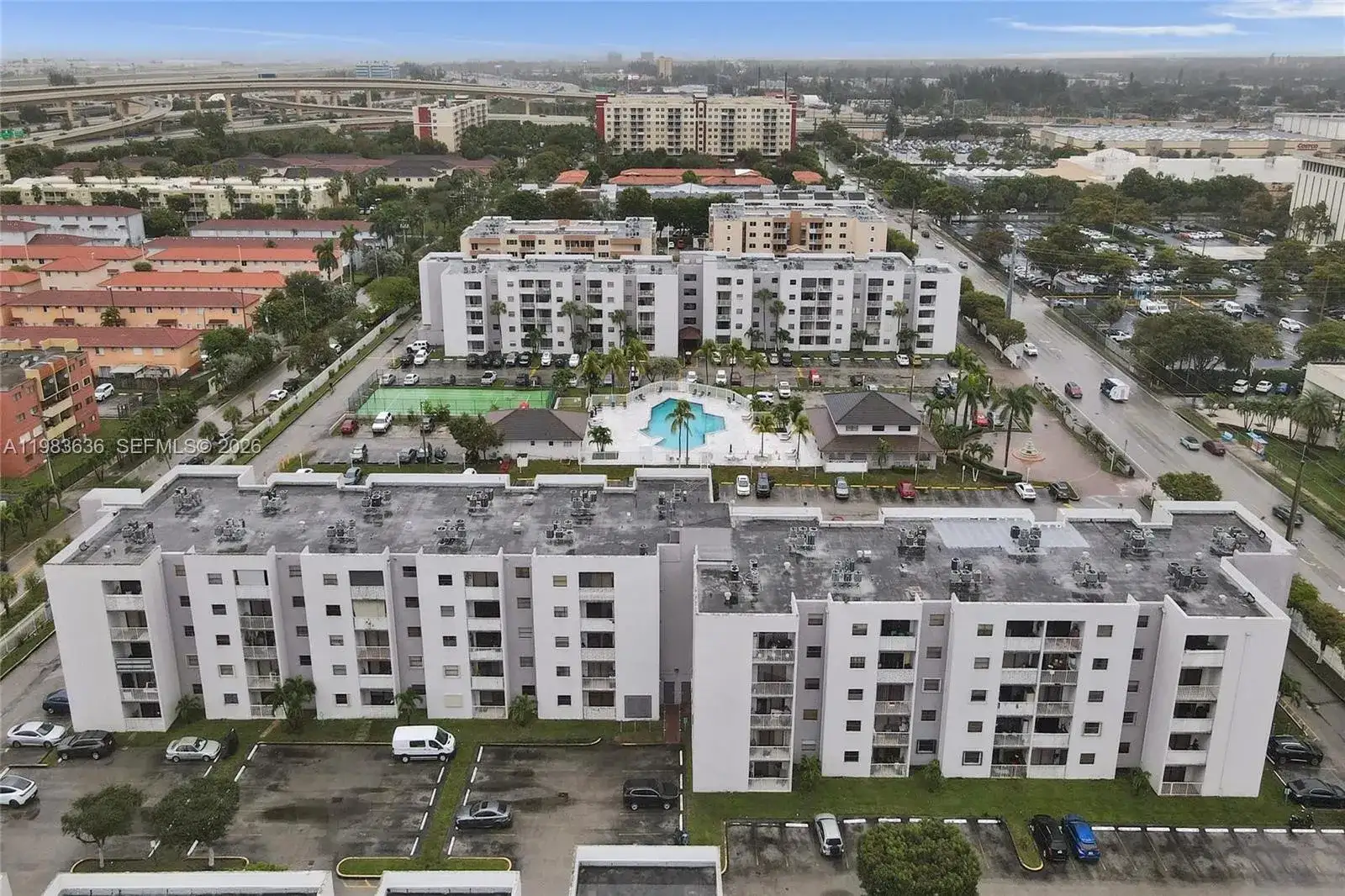 8145 NW 7th St # 315, Miami FL 33126 photo 3