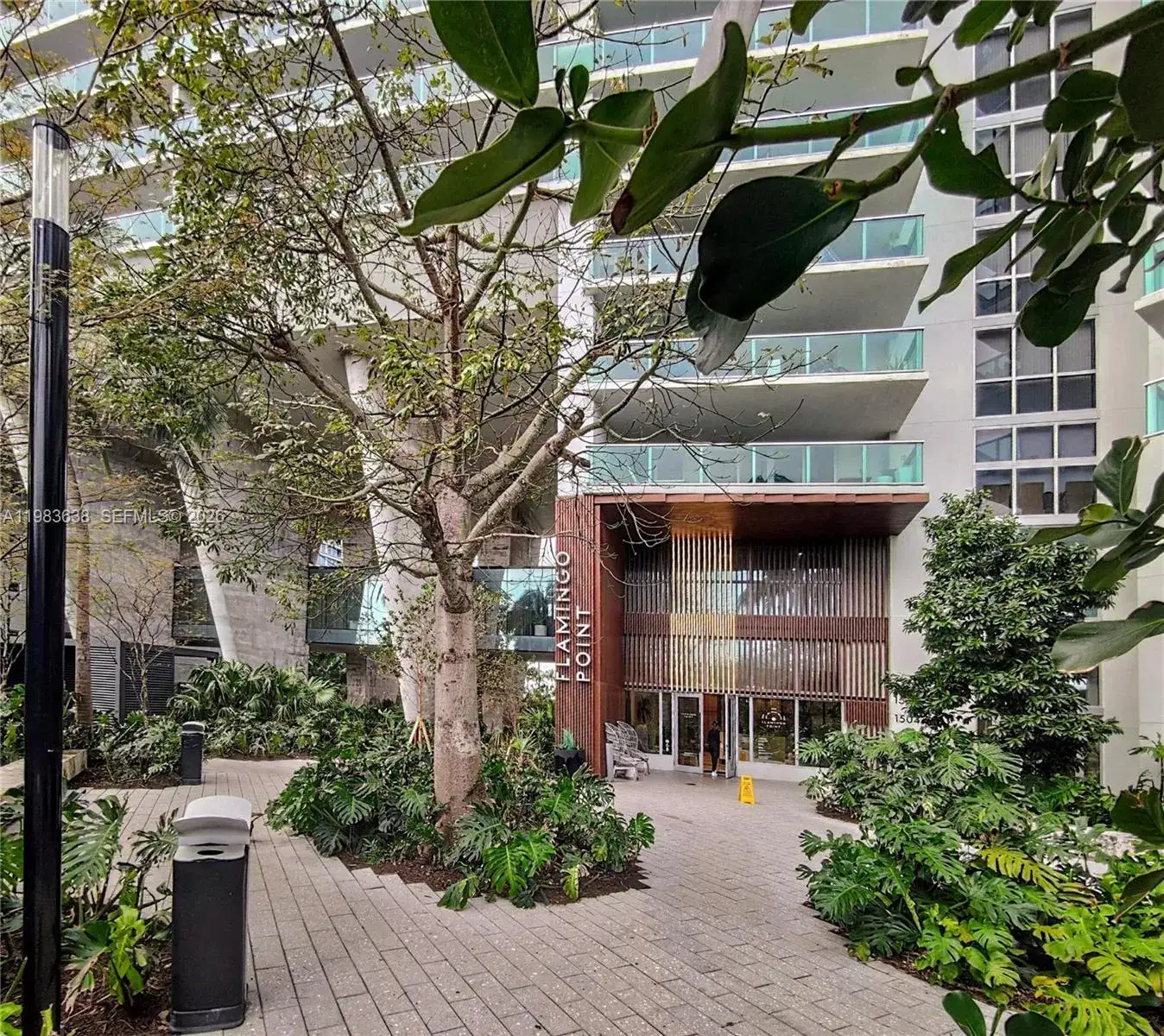 1 bedroom 1 bath Residential for sale at 1500 Bay Rd # 330S, Miami Beach FL 33139