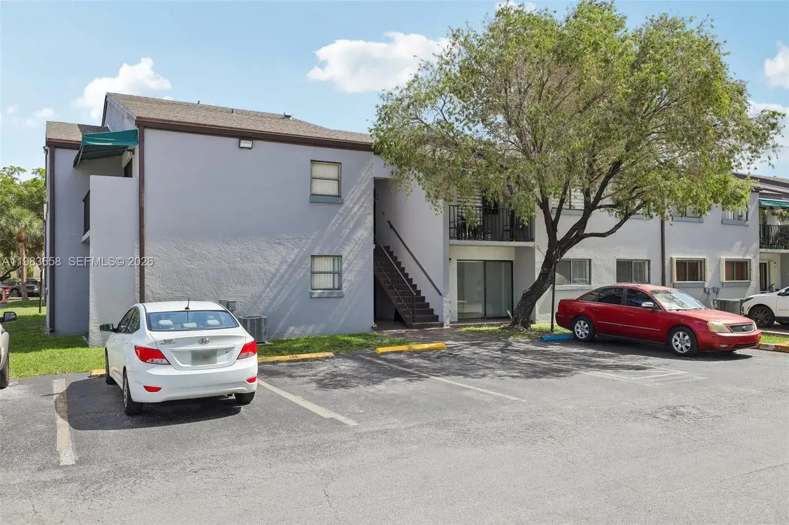 7407 SW 152nd Ave # 103, Miami FL 33193 photo 2