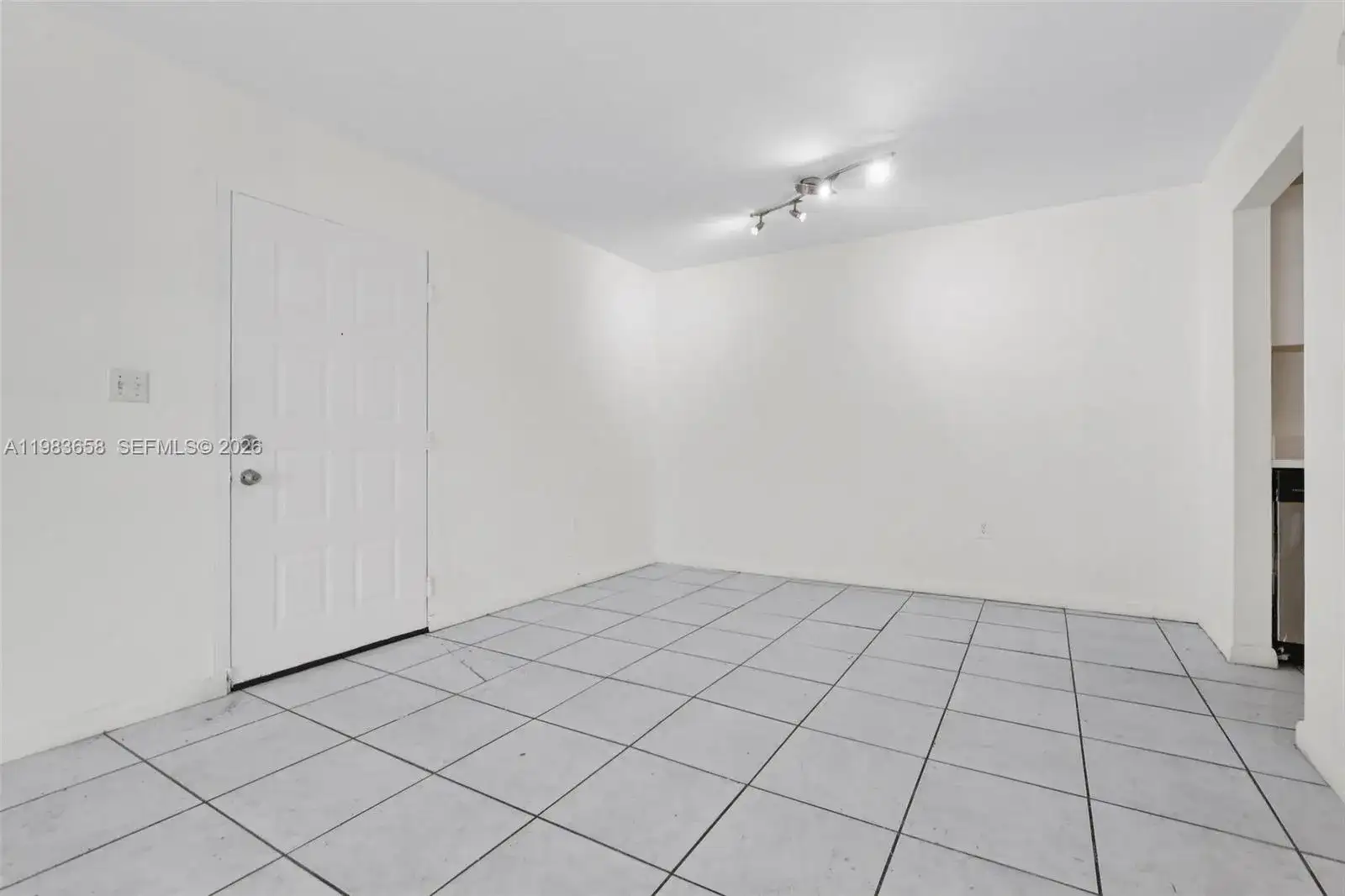 7407 SW 152nd Ave # 103, Miami FL 33193 photo 3