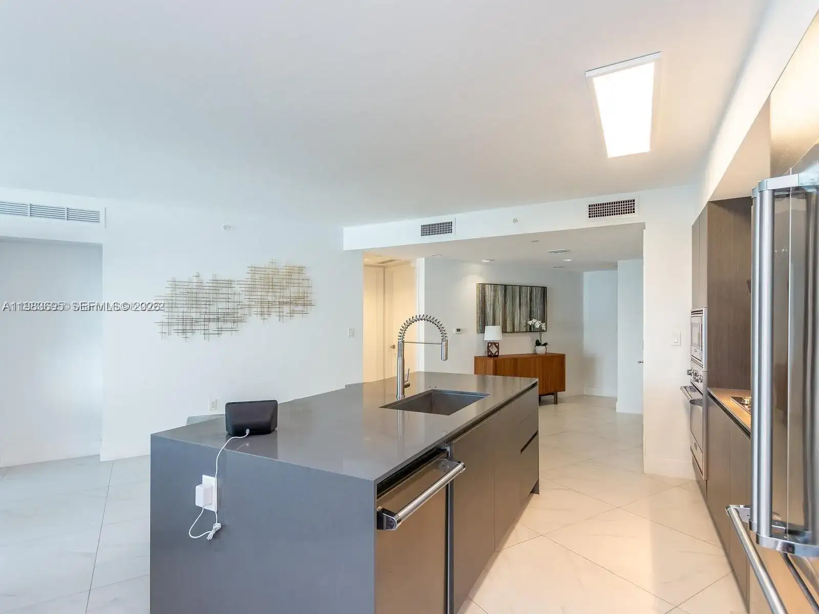 9821 E BAY HARBOR DR # 502, Bay Harbor Islands FL 33154 photo 4
