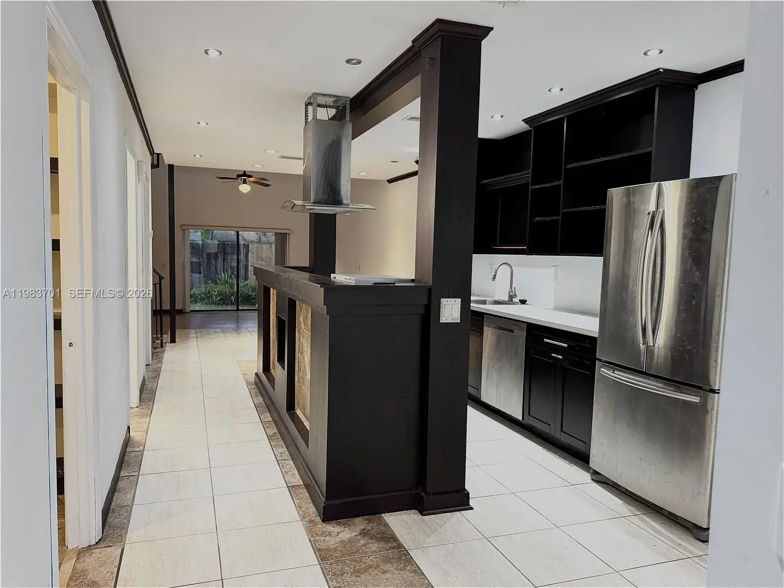 3911 Farragut St, Hollywood FL 33021
