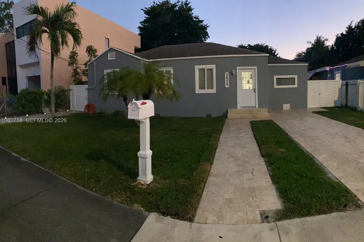 3670 SW 12th St, Miami FL 33135