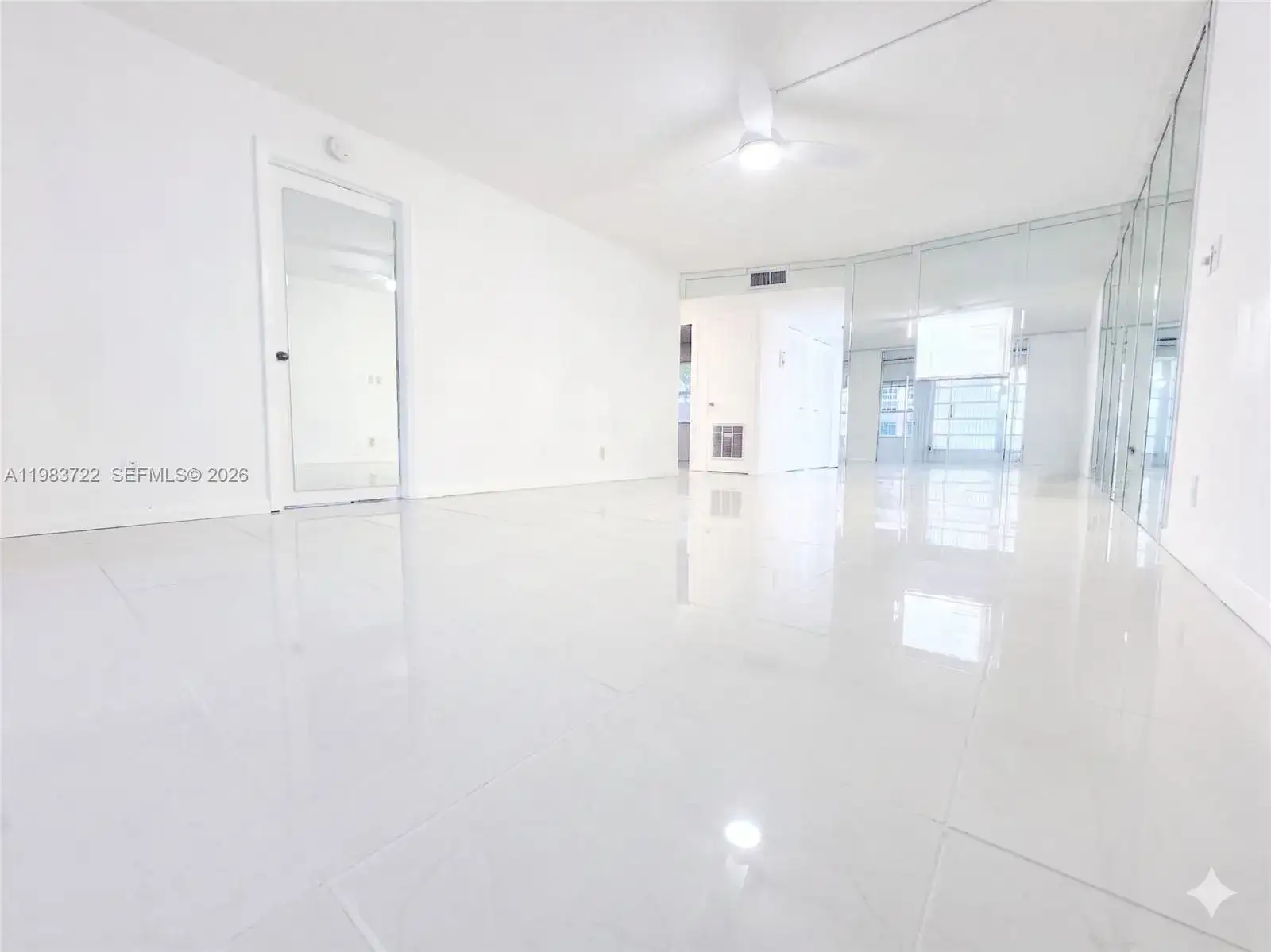 9900 Sunrise Lakes Blvd # 102, Sunrise FL 33322 photo 3
