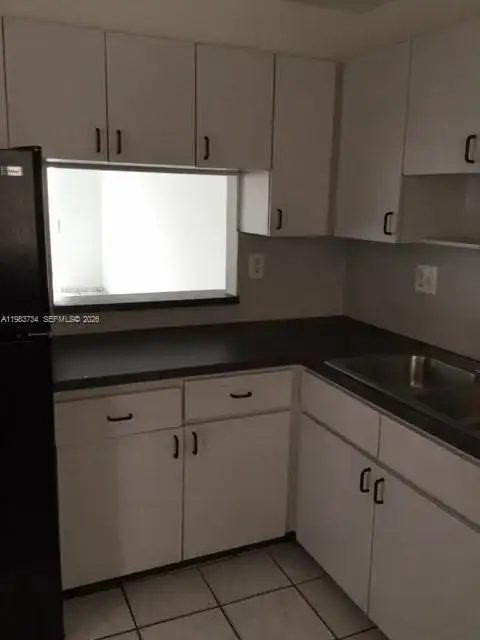 1855 W 60th St # 423C, Hialeah FL 33012 photo 2