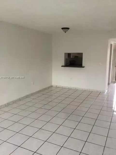 1855 W 60th St # 423C, Hialeah FL 33012 photo 4