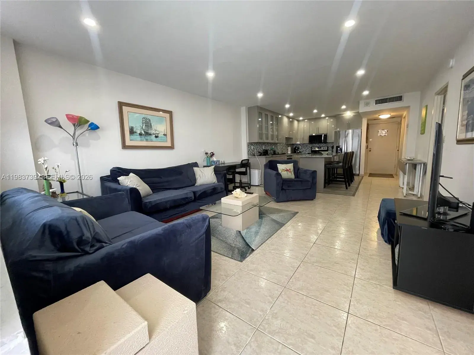 3725 S Ocean Dr # 911, Hollywood FL 33019