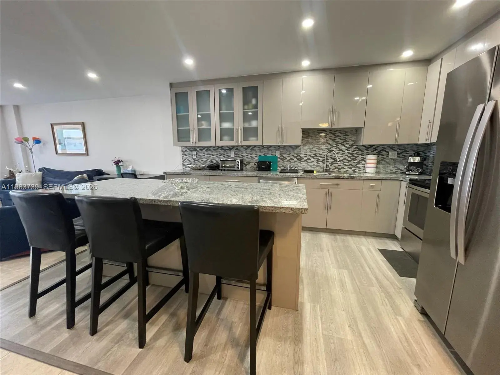 3725 S Ocean Dr # 911, Hollywood FL 33019
