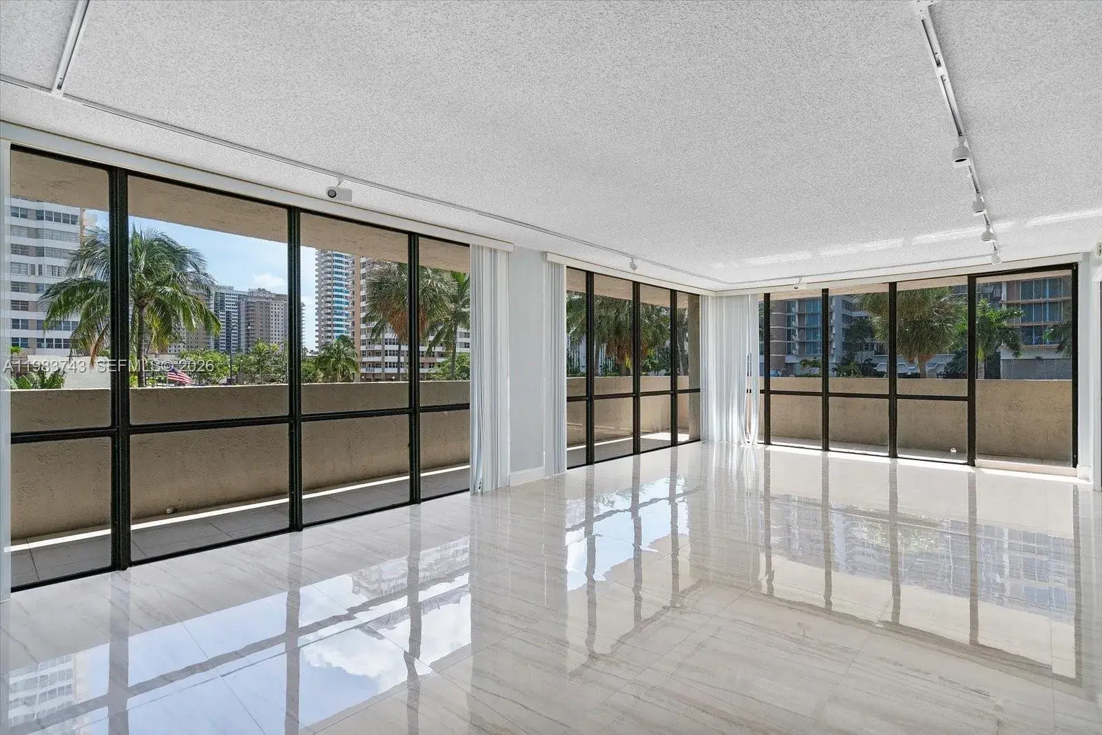 2049 S Ocean Dr # 210, Hallandale Beach FL 33009