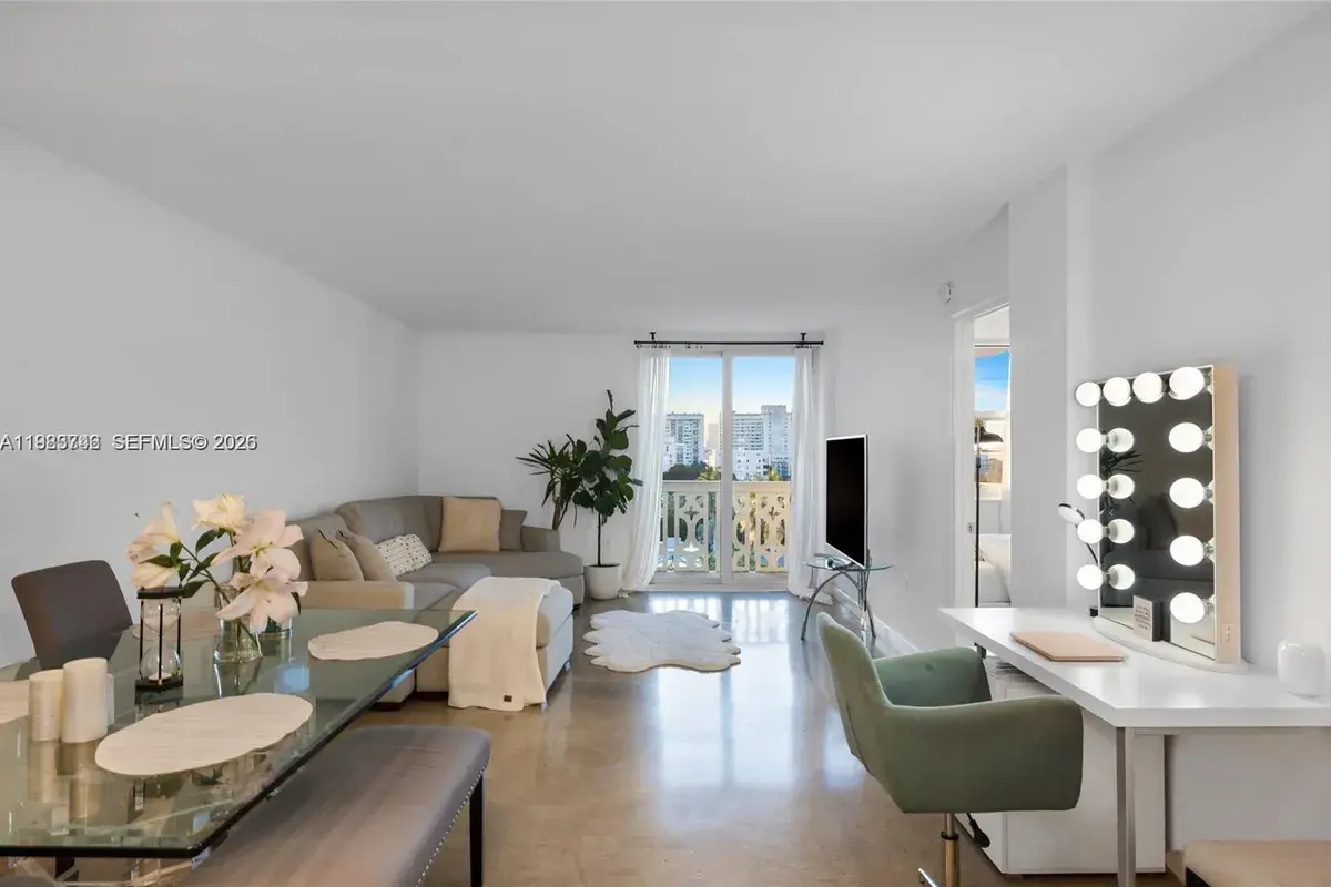 1020 Meridian Ave # 816, Miami Beach FL 33139