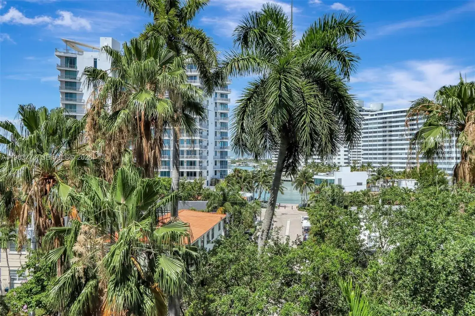 1621 Bay Rd # 506, Miami Beach FL 33139 photo 2