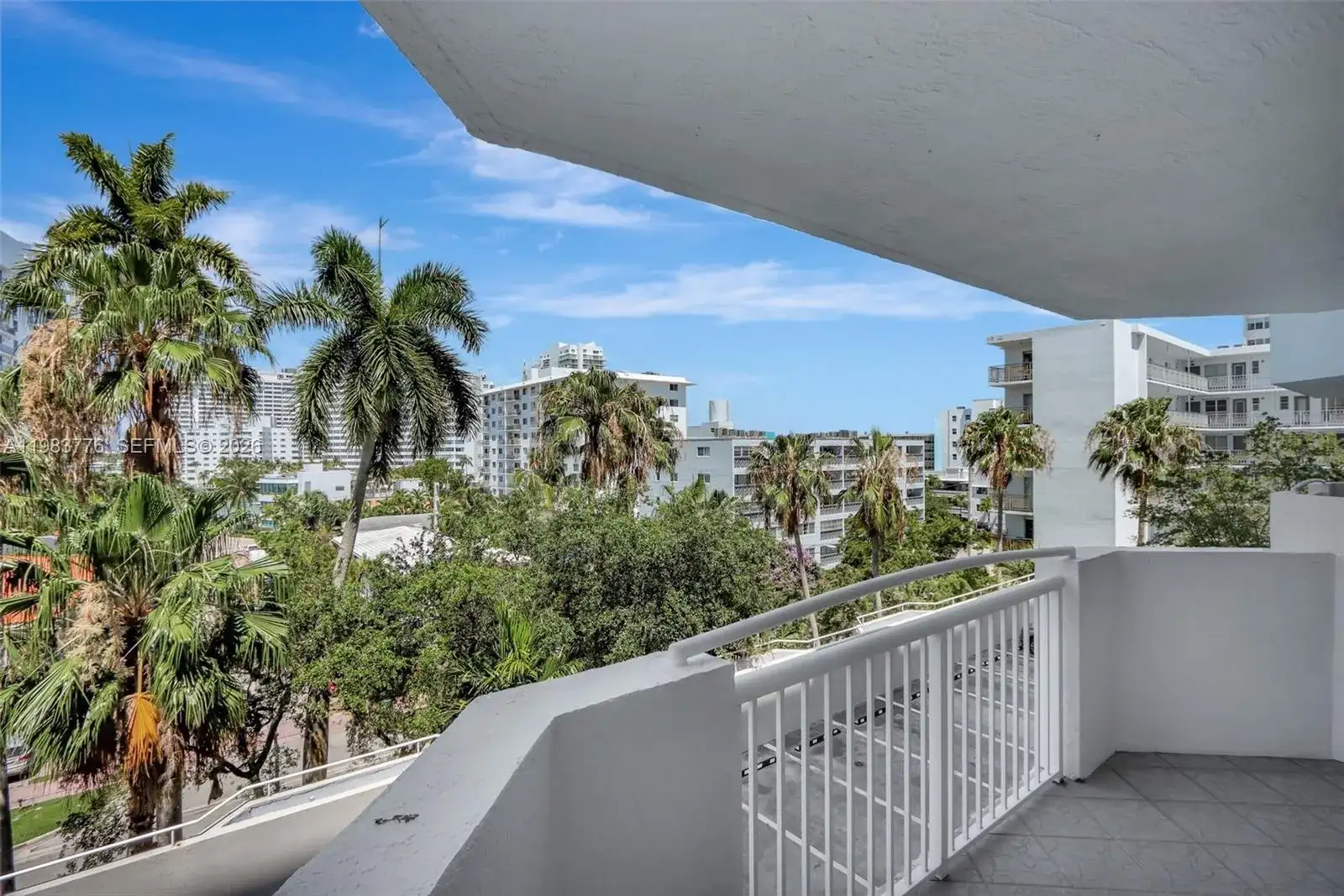 1621 Bay Rd # 506, Miami Beach FL 33139 photo 3