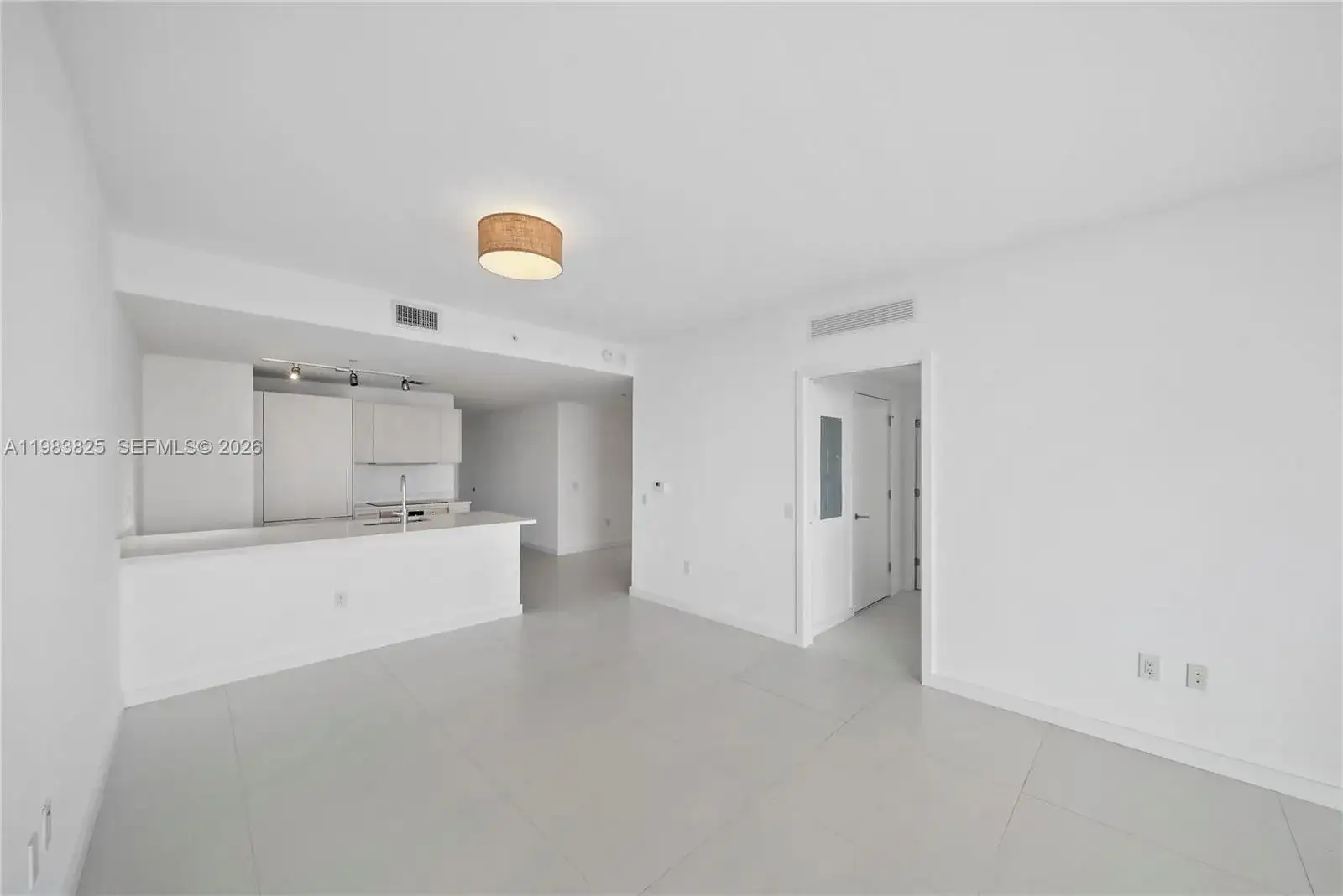 501 NE 31st St # 3110, Miami FL 33137 photo 2