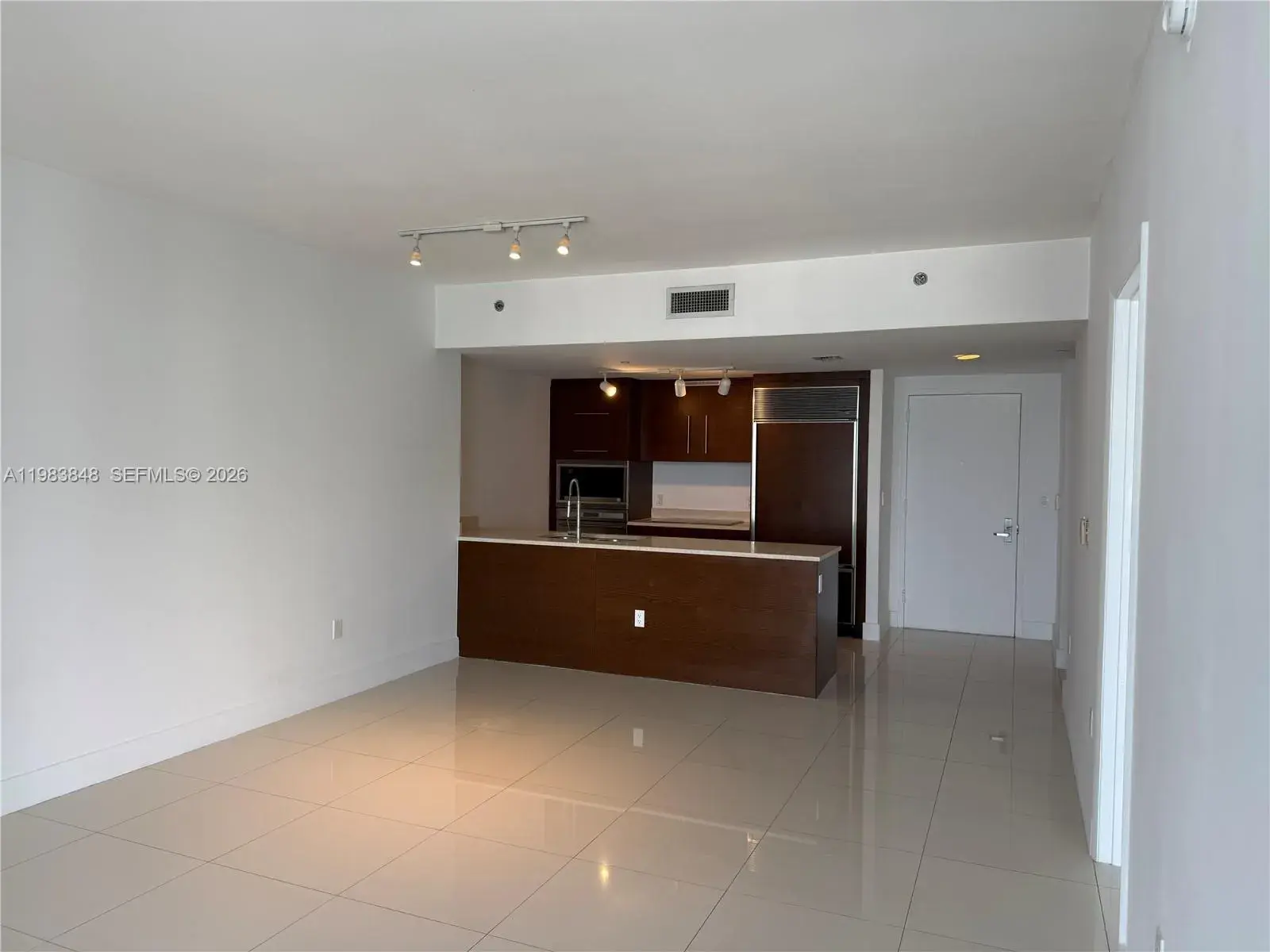 465 Brickell Ave # 3906, Miami FL 33131