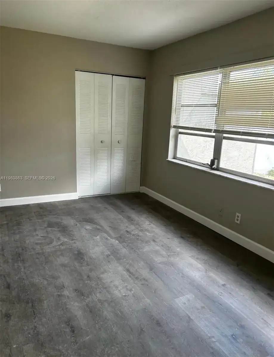 6593 Boulevard Of Champions, North Lauderdale FL 33068 photo 3