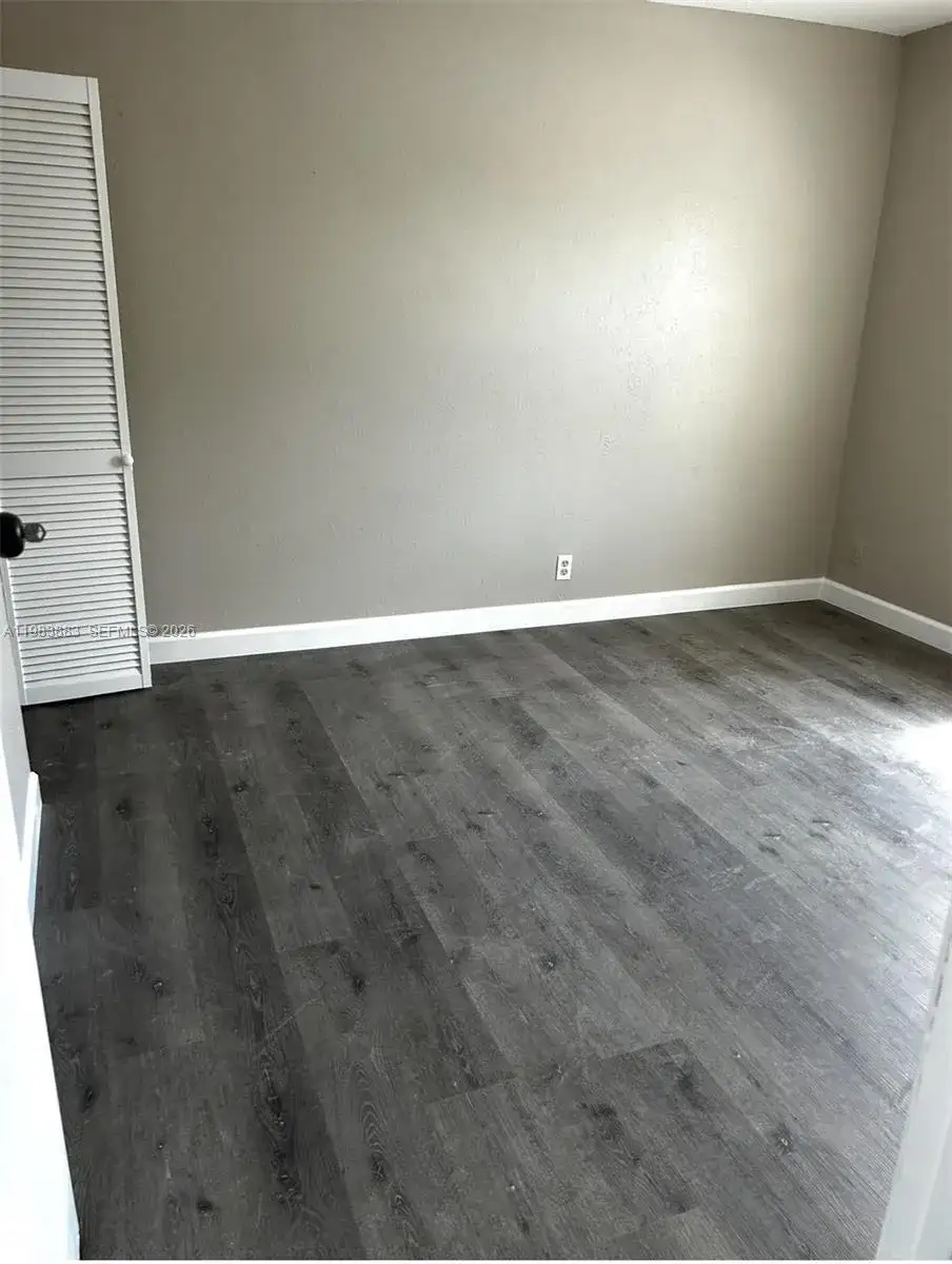 6593 Boulevard Of Champions, North Lauderdale FL 33068 photo 5
