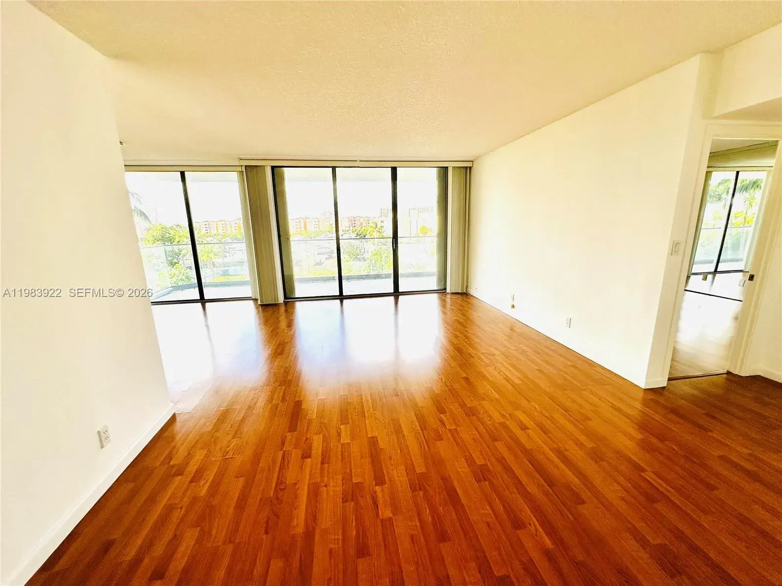 19707 Turnberry Way # 5C, Aventura FL 33180