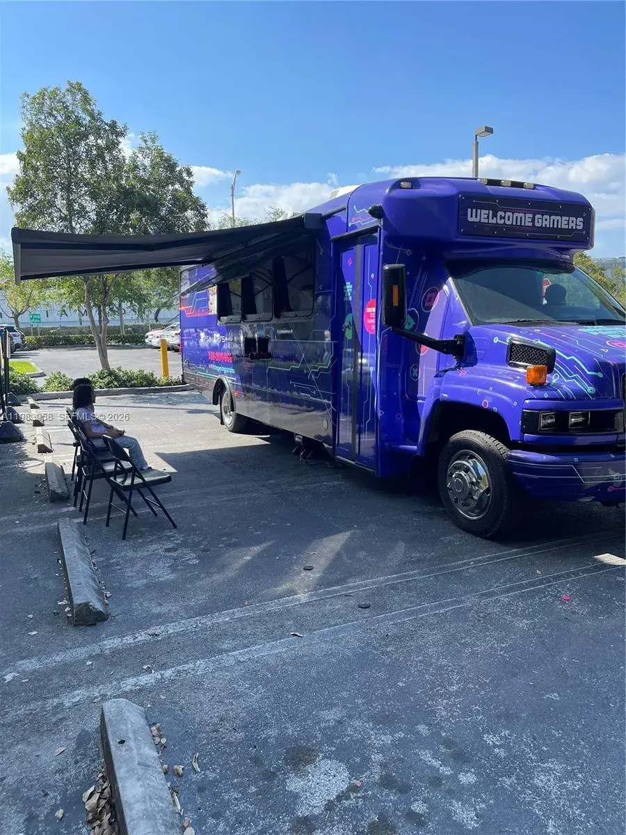 GAMING BUS BUSINESS SW FOR SALE, Cutler Bay FL 33190