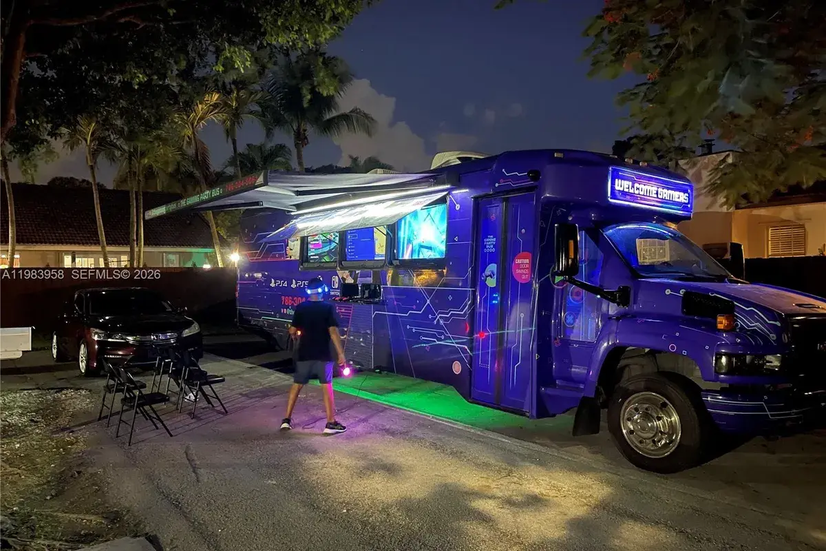 GAMING BUS BUSINESS SW FOR SALE, Cutler Bay FL 33190