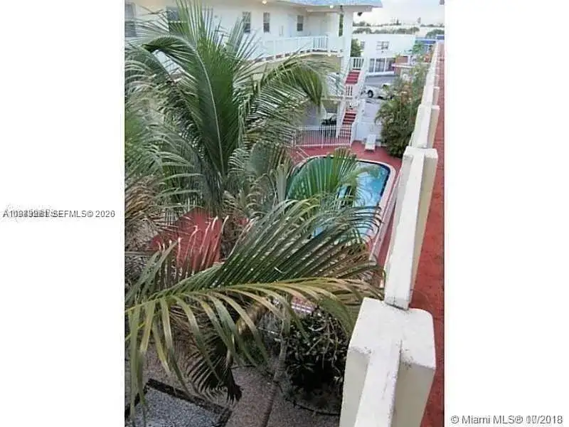 12890 NE 8th Ave # 101, North Miami FL 33161 photo 4
