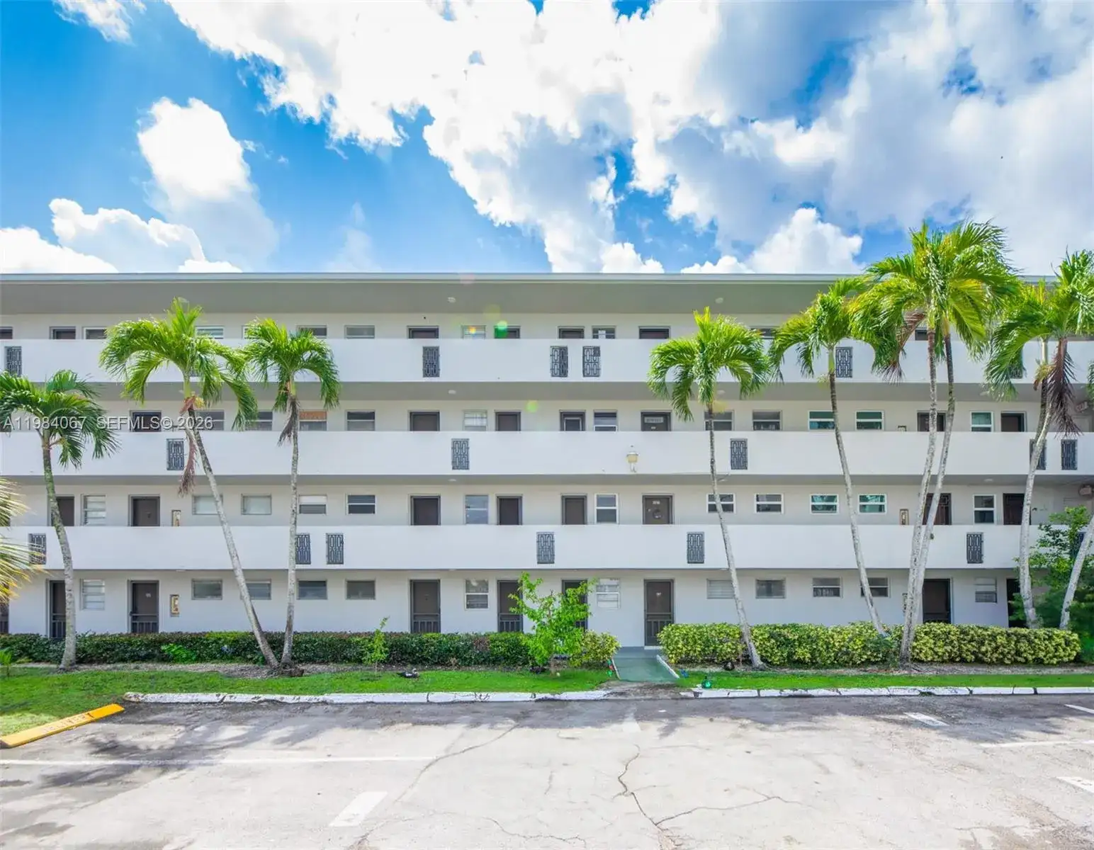 1680 NE 191st St # 2, Miami FL 33179 photo 3