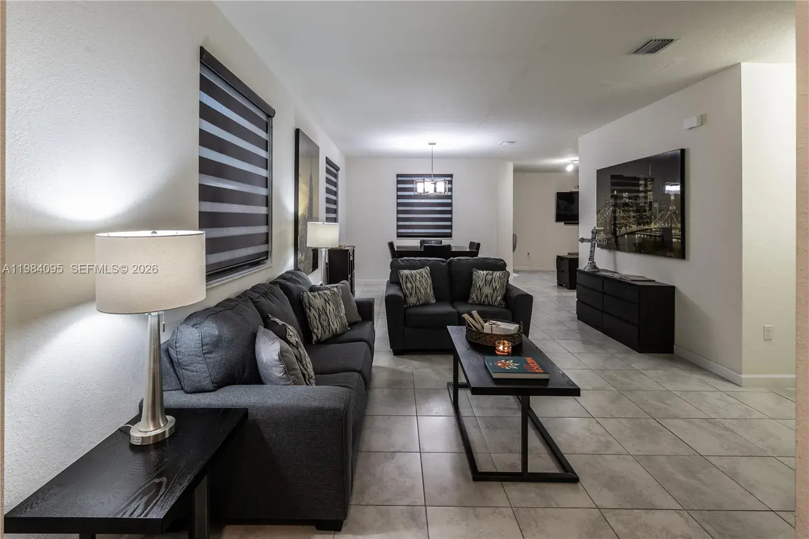 141 NE 24th Ave, Homestead FL 33033