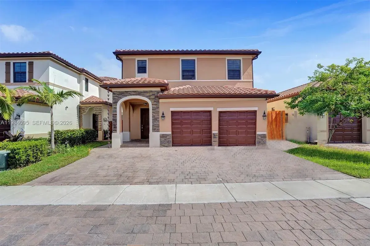 141 NE 24th Ave, Homestead FL 33033
