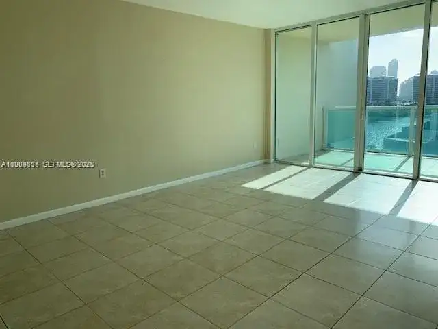 3330 NE 190th St # 1018, Aventura FL 33180 photo 4