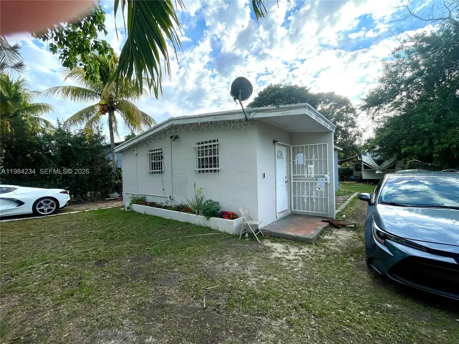 23110 SW 123rd Ct, Miami FL 33170 photo 2