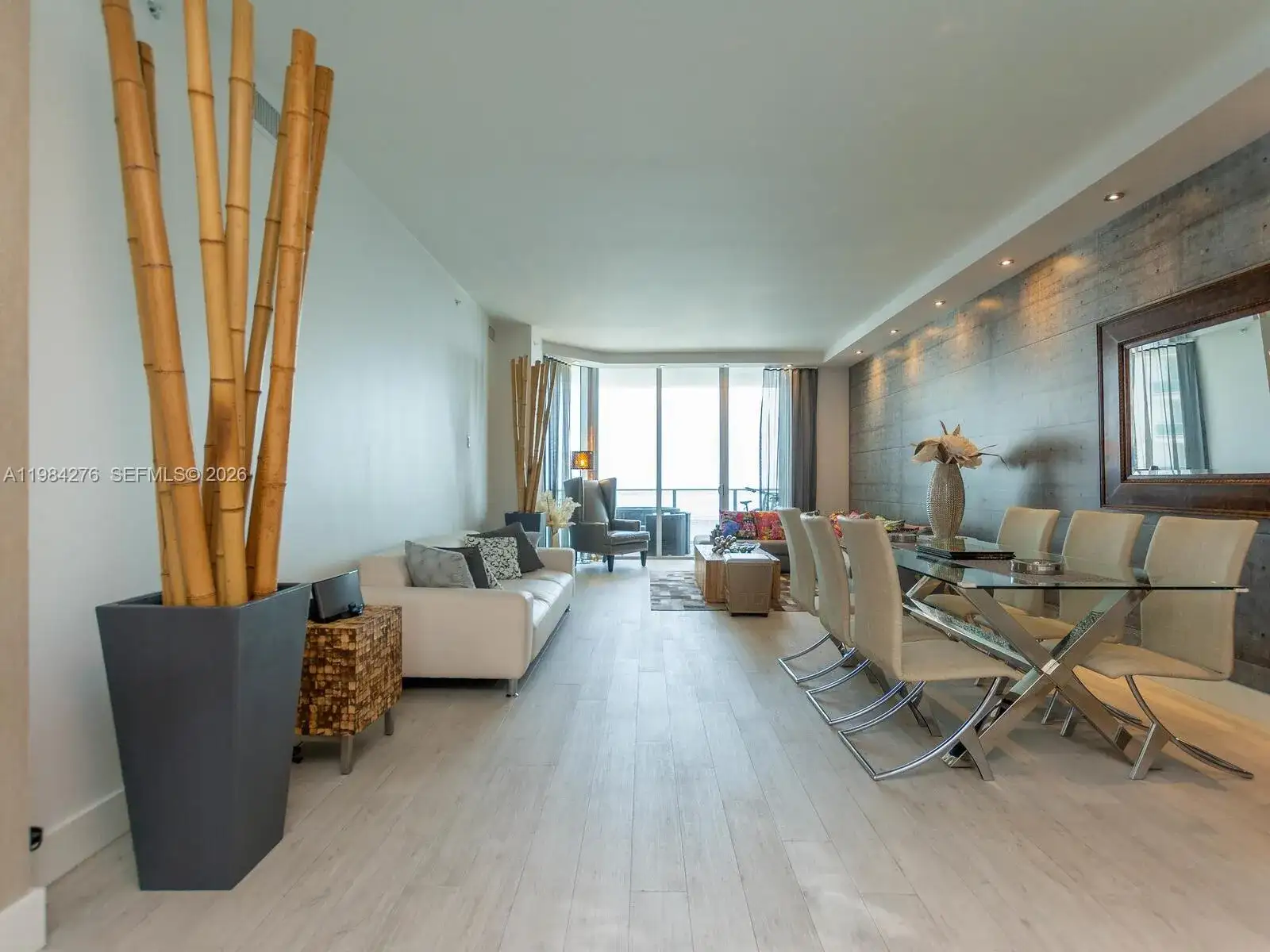 1300 Brickell Bay Dr # 3804, Miami FL 33131 photo 2