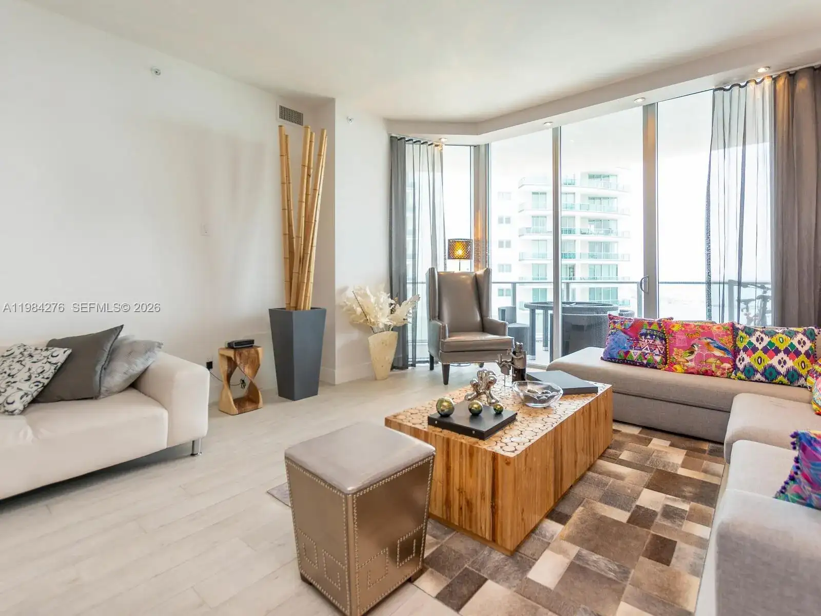 1300 Brickell Bay Dr # 3804, Miami FL 33131 photo 4