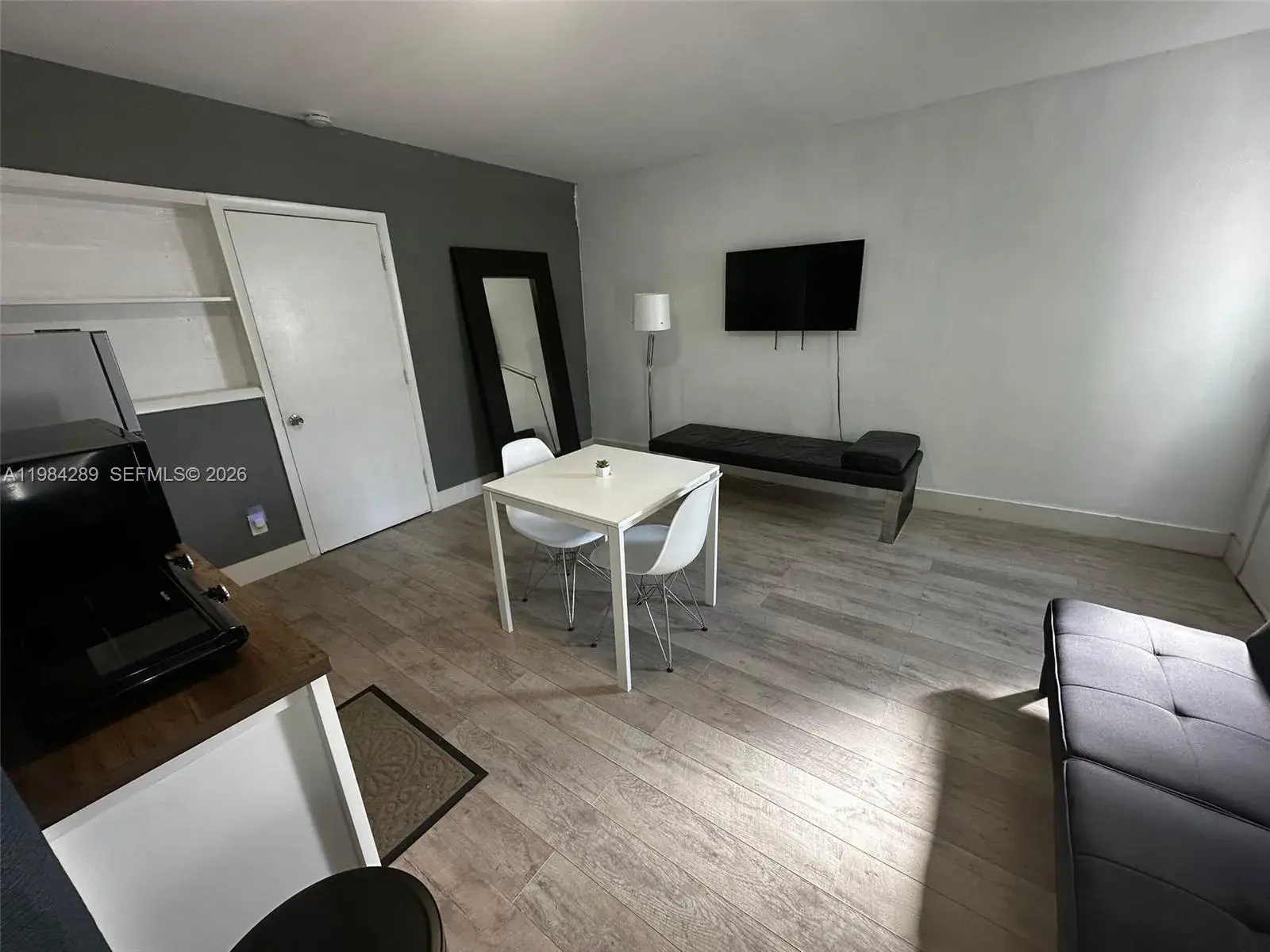 275 NW 46th St # B, Miami FL 33127