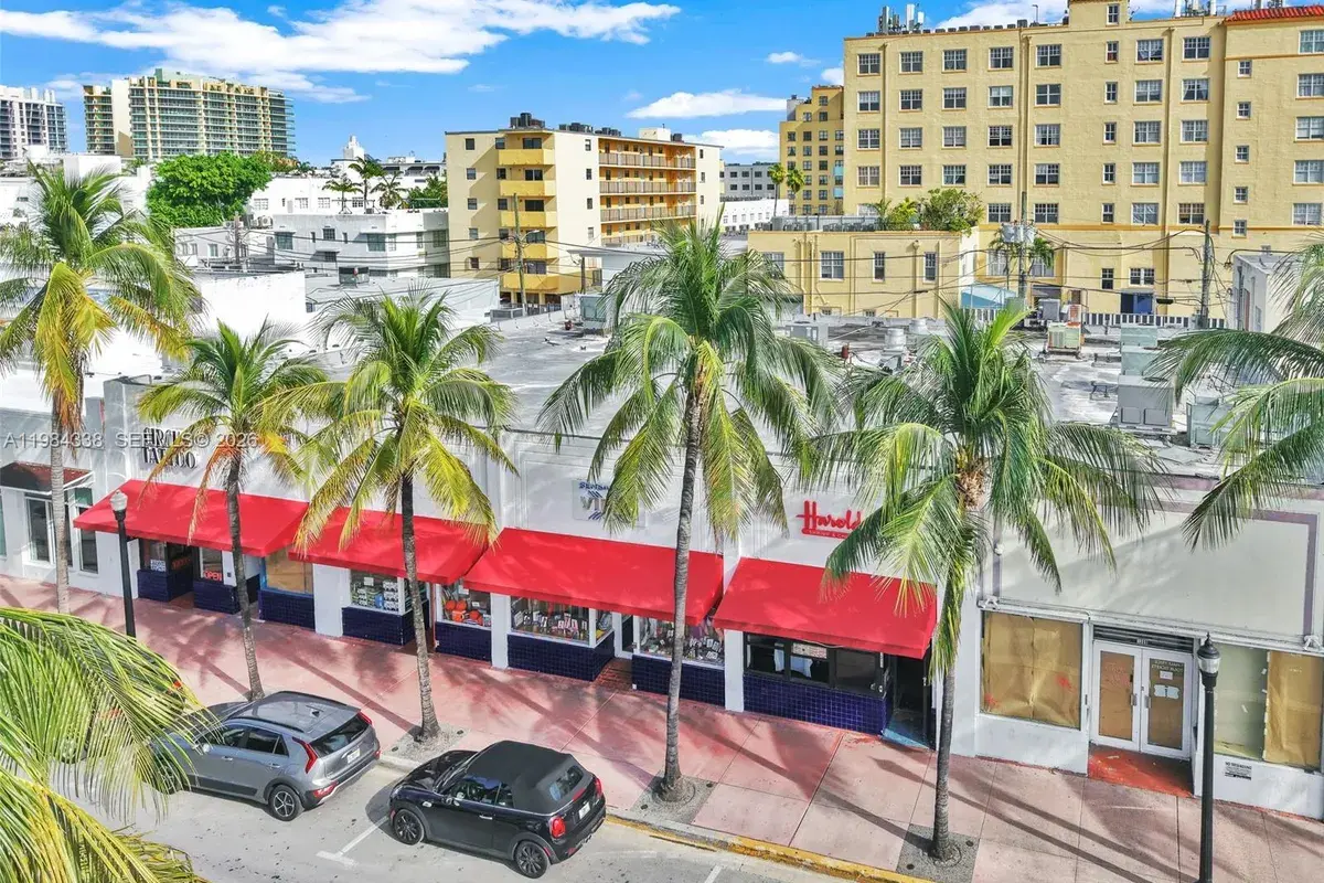 1323 Washington Ave, Miami Beach FL 33139