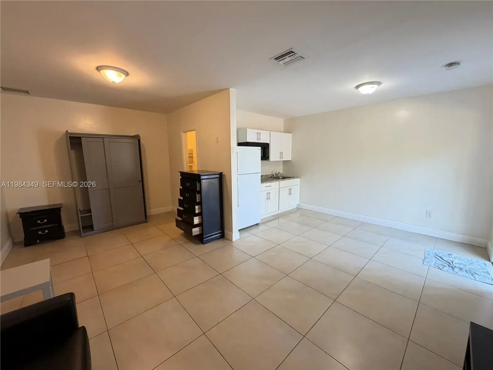 808 NW 19th St # D, Fort Lauderdale FL 33311