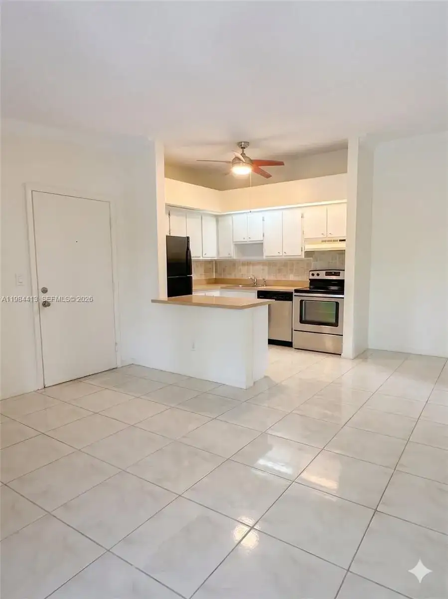 15500 Lakes Of Delray Blvd # 207, Delray Beach FL 33484 photo 3